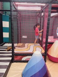 -MELAND CLUB亲子乐园·派对·餐厅(北京芳圆里ID MALL店)