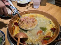 -洱火云南酸菜牛肉火锅(石景山当代商城店)