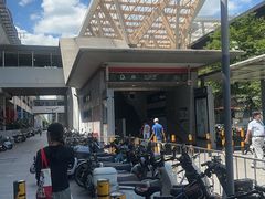 -达美乐比萨(红山店)
