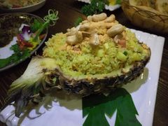 特色凤梨海鲜炒饭-Siam泰餐厅(水上公园店)