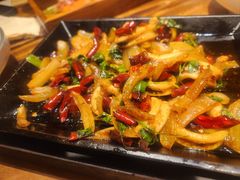 -杨家崴子碳缸烧烤(东三马路店)