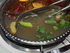 -乡土黄·鲜牛肉火锅·小龙虾(兴业街店)