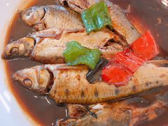 红烧邵伯湖小杂鱼-怡园饭店-餐厅(四望亭店)