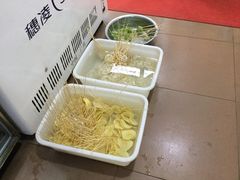 串串1根-雲记卢妈冷锅串串(中道街总店)