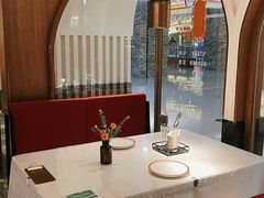 -阿妮叶李(光谷世界城店)