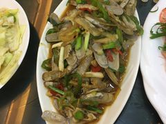 -覃记海鲜美食餐厅