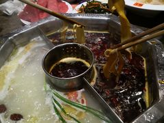 -佬土鹅肠火锅(中建大观店)