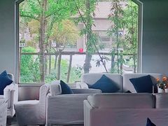-穹六人间 people 6(岳阳路店)