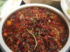 精品毛血旺-渝半城经典川粤菜(重庆天地店)