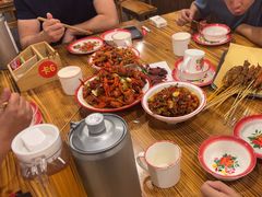 -冶建镜子·老南昌大排档·江西虾王(总店)