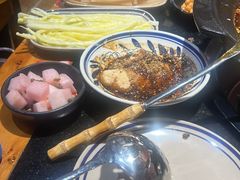 -小饕荟雅安贡椒鱼鲜馆(广福桥店)