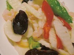 -五谷丰登农家院·地道胶东菜·海鲜烧烤(威海店)