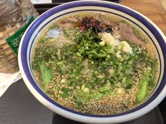 -云阿蛮云南生烫牛肉米线(奉贤路店)