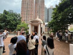 -香港大学