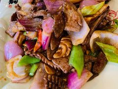 -洁神饭庄·海鲜·青岛菜·30年老字号(五四广场店)