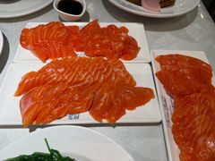 -四海一家自助餐(益田假日广场店)