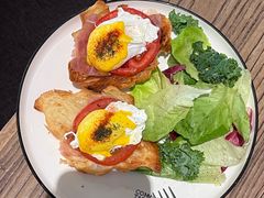 -Common Table · Brunch & Coffee