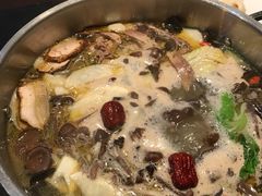 -野菌皇海景野生菌火锅(滨海大道店)