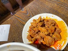 -爆炸头阿姨小四川正宗川味小吃(无任何分店)