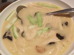 -汤城小厨•粤菜•靓汤(金宝街店)