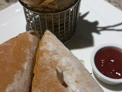 -上海锦江汤臣洲际大酒店柒酒廊