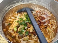 -香巴拉云南餐厅(华莱坞店)