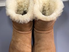 -京伟修鞋洗鞋奢侈品皮具护理店