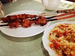 烤羊肉串-巴扎美食·新疆菜·西域歌舞表演餐厅(新疆大厦店)