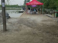 -同銮特种养殖场·龙虾垂钓