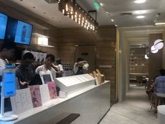 -奈雪的茶(金地广场店)