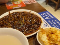 -寻裕记·现炒浇头面(人民广场店)