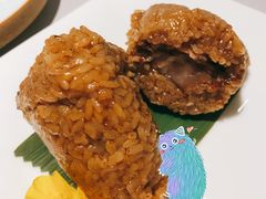 咸蛋黄肉粽-屋里厢上海菜馆