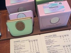 -星巴克(郑州普罗旺世店)