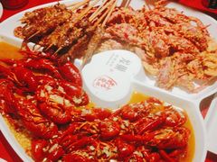 金牌蒜香小龙虾-龙巢盱眙龙虾·牛蛙·烧烤宵夜(八卦岭店)
