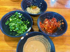 -丽江人家斑鱼火锅(保健路店)