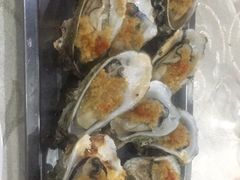 -蚝哥花姐湛江烤生蚝(美丽湾市场店)