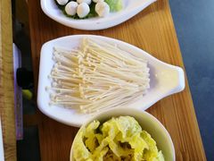 -小小河边鱼(天润城店)