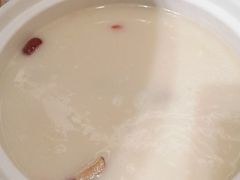 胡椒猪肚鸡（中份2-4人）-湯系·煲汤手艺人(东二环泰禾广场店)