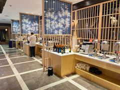 自助取餐区-小天鹅戴斯酒店鲸鲨百汇创作料理