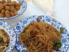 -青年路烩面馆(绿地世纪城店)