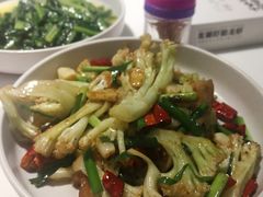 -龙巢盱眙龙虾·牛蛙·烧烤宵夜(八卦岭店)