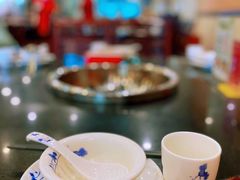 餐具摆设-老来福·非遗酸汤兔(凯旋路店)
