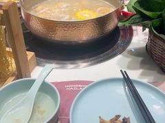 -洪氏嗨捞·猪肚鸡火锅(阳光天地店)