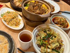 -宏状元现熬粥·京味菜(黄寺大街店)