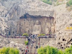 -龙门石窟