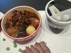 -艳阳天民俗村(公园路店)