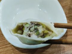 -清真老铁家灌汤包