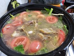 -钰洁腊排骨火锅