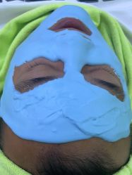 -苗医生0感祛痘连锁