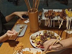 -聚点串吧·北京烧烤(赵登禹路店)